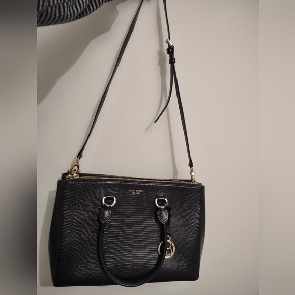 Henri Bendel: Black Reptile Embossed Crossbody Satchel Bag, in good condition! - Picture 4 of 8